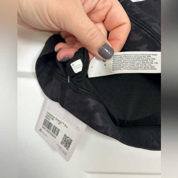 Size 4 lululemon energy bra - Picture 3 of 7